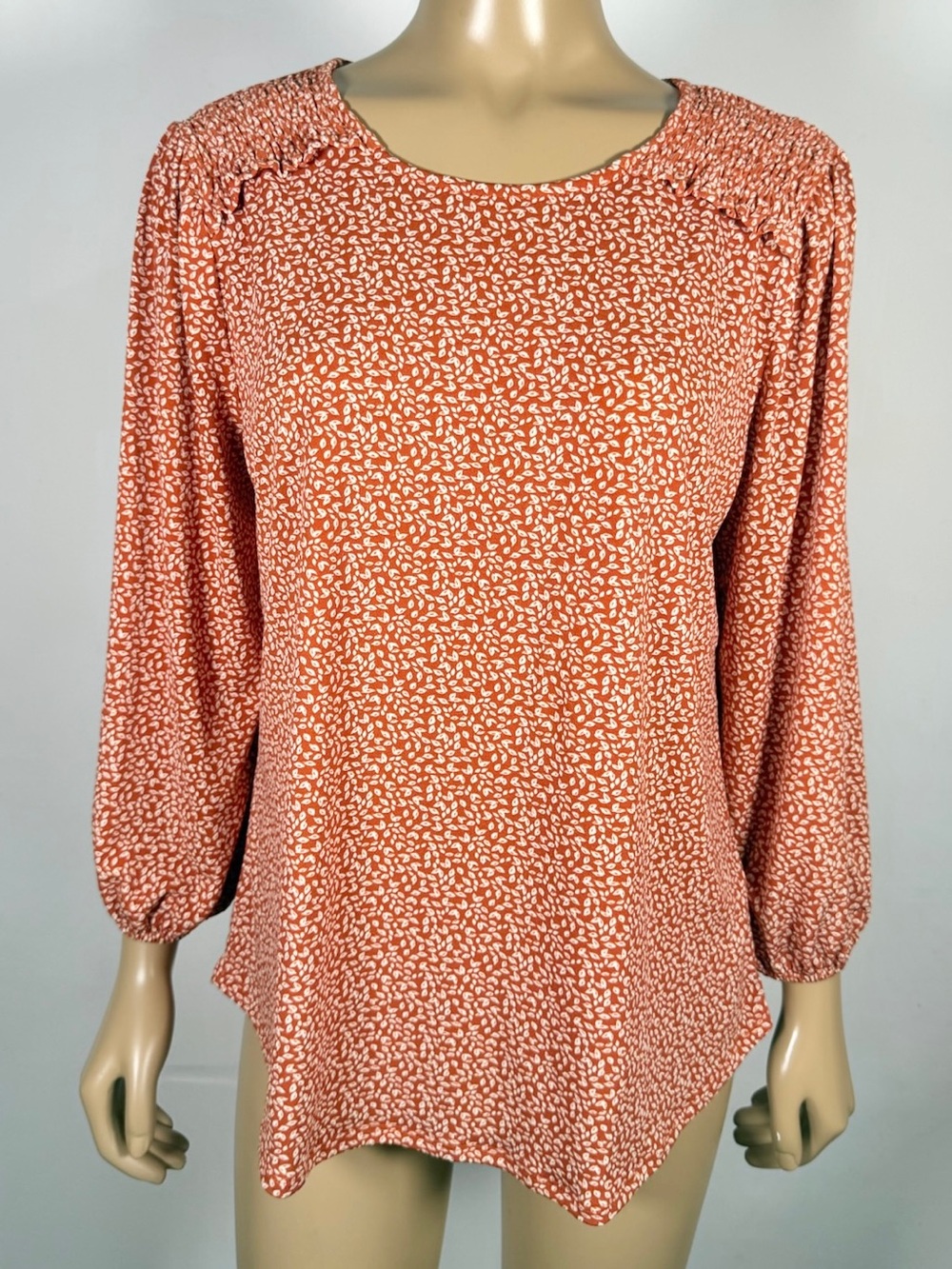 Adrianna Papell Women’s NWT Size Large Keyhole Back Blouse